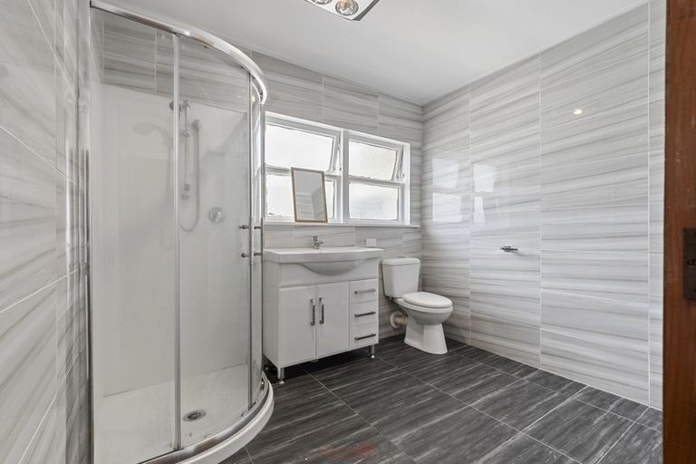 Photo of property in 7 Dowling Place, Pakuranga, Auckland, 2010