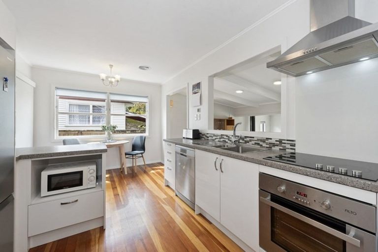 Photo of property in 7 Gerrand Place, Chedworth, Hamilton, 3210