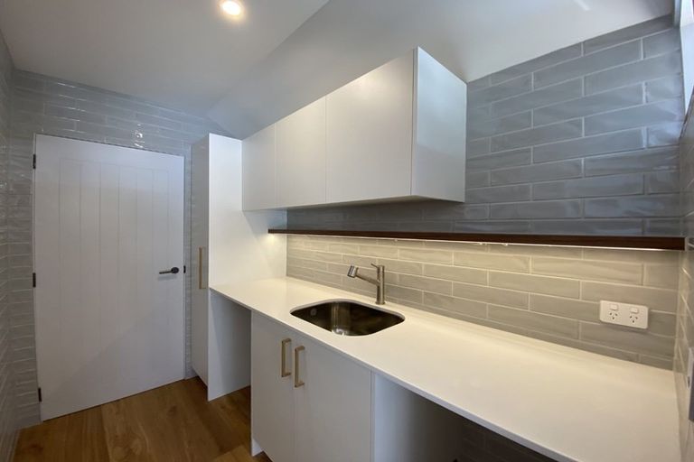 Photo of property in 72 Howden Drive, Jacks Point, 9371