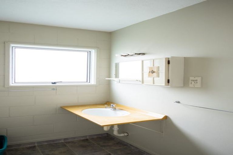 Photo of property in 12 Wellington Street, Hamilton East, Hamilton, 3216