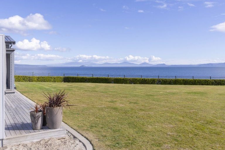 Photo of property in 43 Victory Drive, Wharewaka, Taupo, 3330