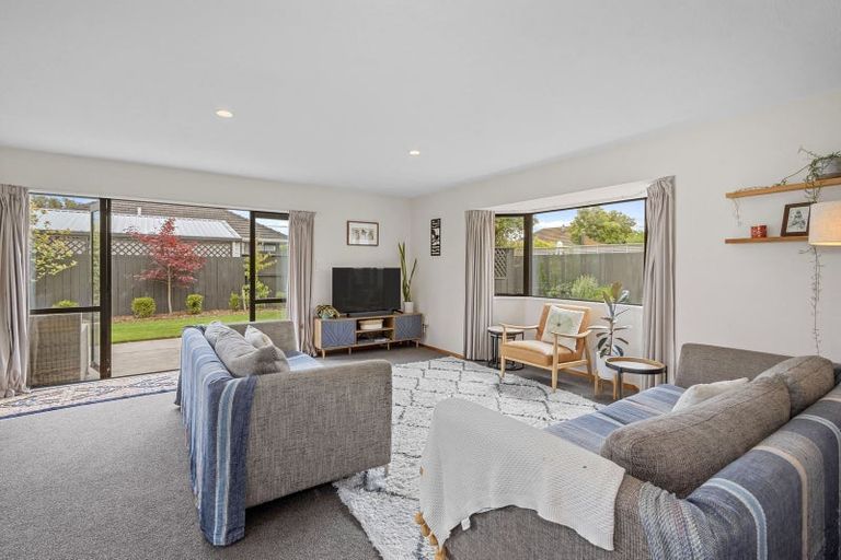 Photo of property in 2/11 Dalkeith Street, Hoon Hay, Christchurch, 8025