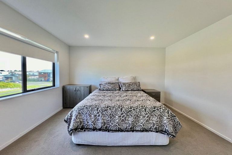 Photo of property in 14 Orford Lane, Takanini, 2112