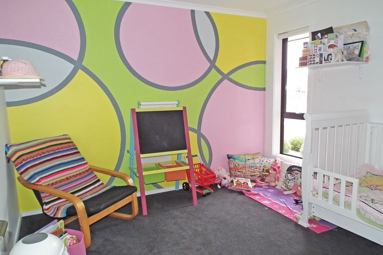 Photo of property in 17 Blue Stone Drive, Waiareka Junction, Oamaru, 9401