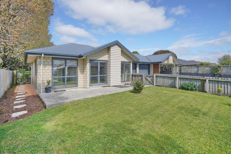 Photo of property in 9b Ferndown Lane, Bromley, Christchurch, 8062