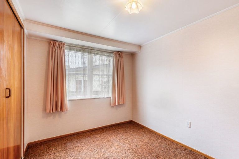 Photo of property in 114 Te Rangitautahanga Road, Turangi, 3334