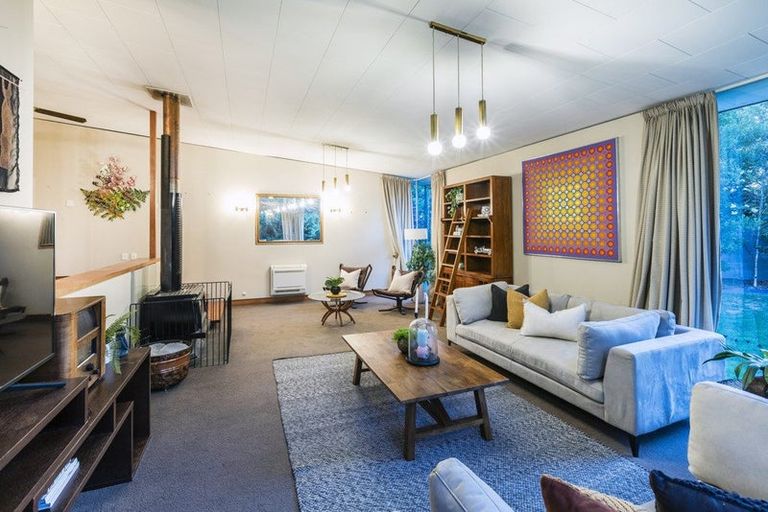 Photo of property in 11 Ilkley Place, Ilam, Christchurch, 8041