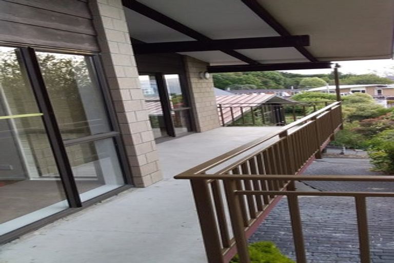 Photo of property in 2/14 Clementine Lane, Mount Pleasant, Christchurch, 8081