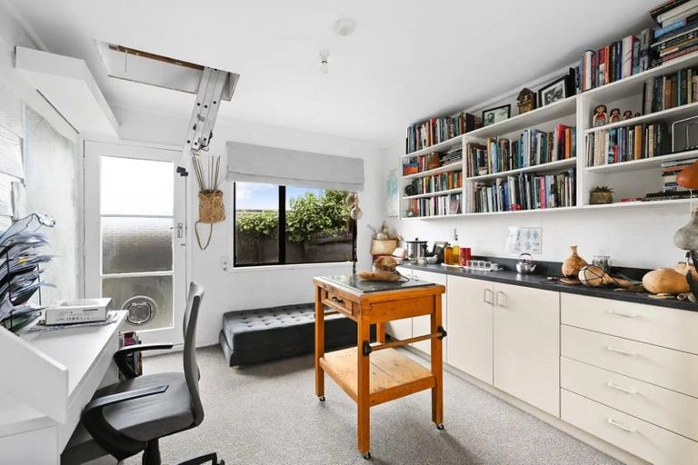 Photo of property in 4 Leyton Place, Nawton, Hamilton, 3200