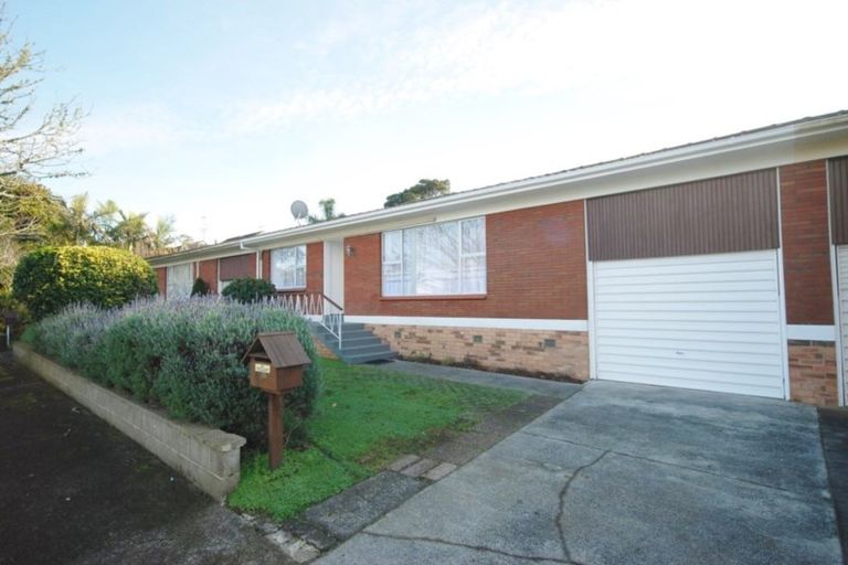 Photo of property in 2/35 Pah Road, Papatoetoe, Auckland, 2025