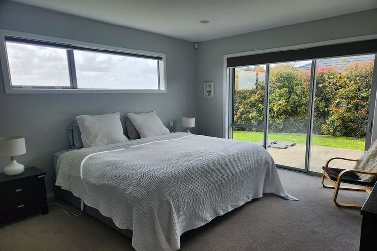 Photo of property in 18 Skipjack Pass, Silverdale, 0932