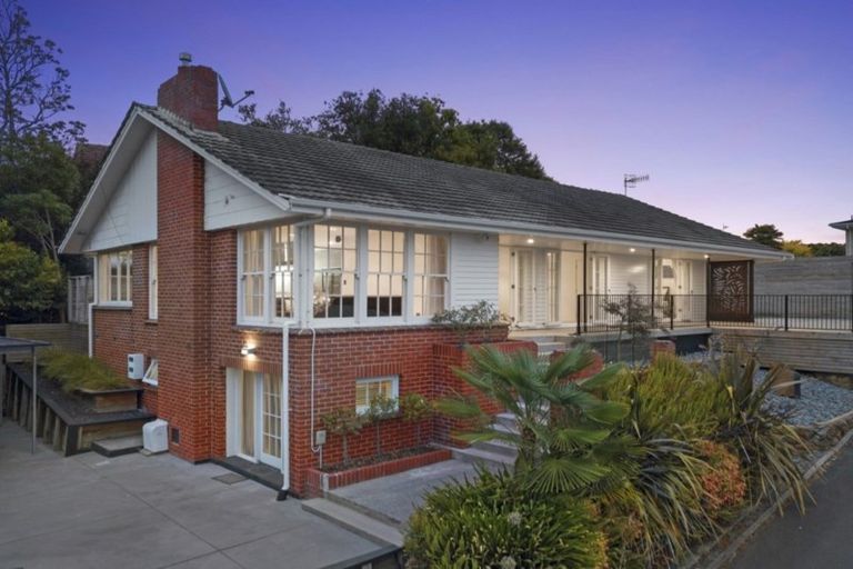 Photo of property in 16 Tainui Street, Frankton, Hamilton, 3204