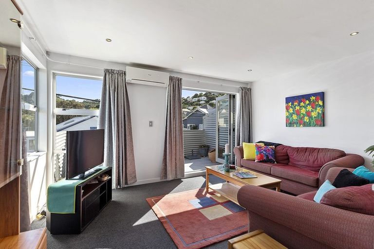 Photo of property in 50b Camperdown Road, Miramar, Wellington, 6022