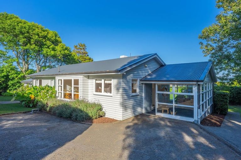 Photo of property in 58 Winara Avenue, Waikanae, 5036