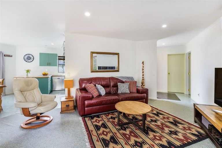 Photo of property in 2/10 Takawai Place, Nukuhau, Taupo, 3330