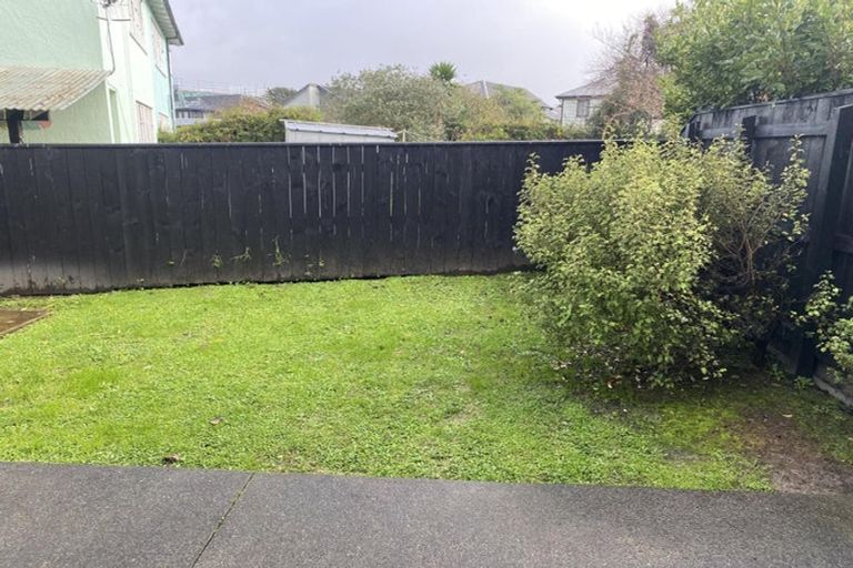 Photo of property in 55a Durham Crescent, Fairfield, Lower Hutt, 5011
