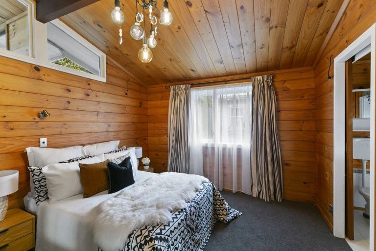 Photo of property in 38a Silverstream Road, Crofton Downs, Wellington, 6035