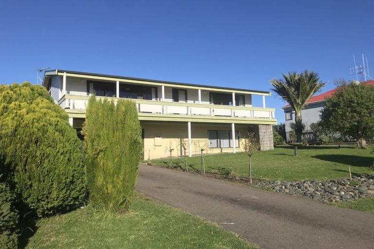 Photo of property in 10 Myrtle Drive, Omokoroa, 3114