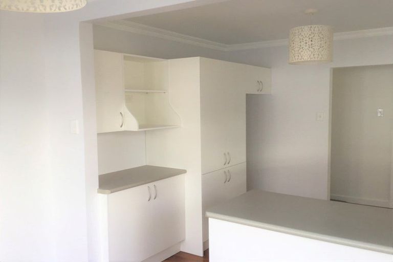 Photo of property in 33 Princes Street, Fitzroy, New Plymouth, 4312