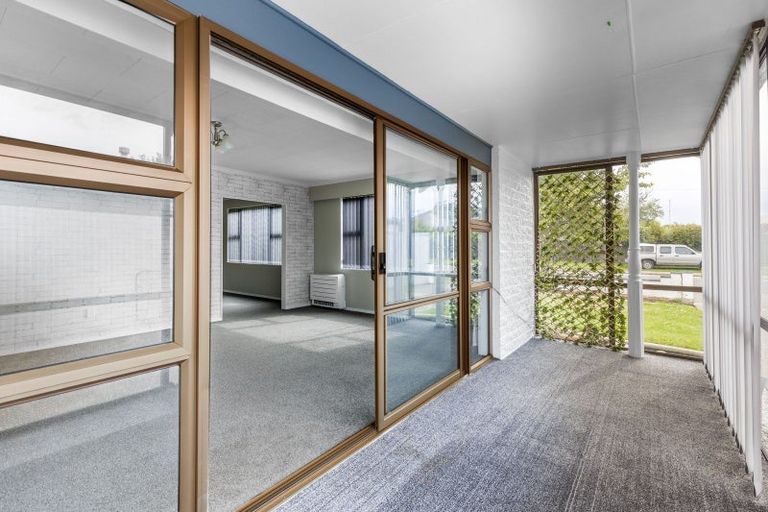 Photo of property in 8 Myers Street, Waikiwi, Invercargill, 9810