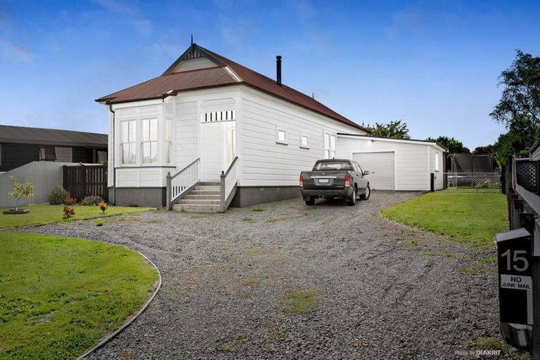 Photo of property in 15 Lincoln Road, Carterton, 5713