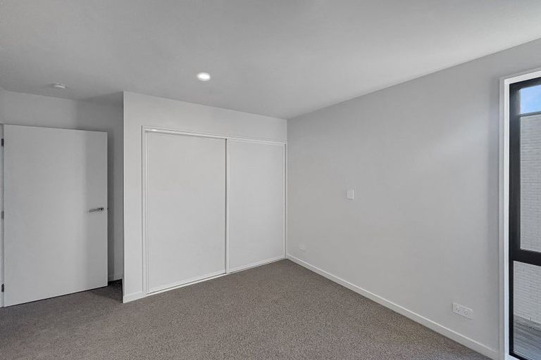 Photo of property in 2/58 Elizabeth Street, Riccarton, Christchurch, 8041