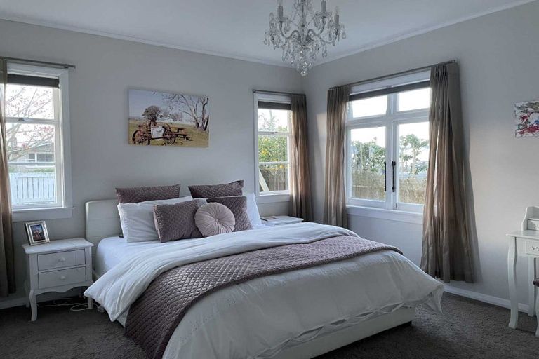 Photo of property in 113 Williams Street, Cambridge, 3434