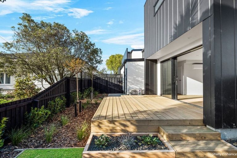 Photo of property in 1/71 Sullivan Avenue, Woolston, Christchurch, 8023