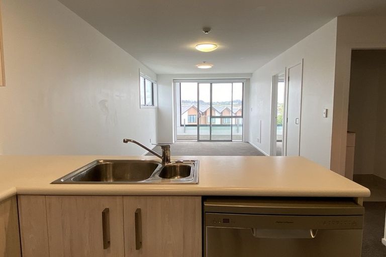 Photo of property in 123/17 Link Crescent, Stanmore Bay, Whangaparaoa, 0932