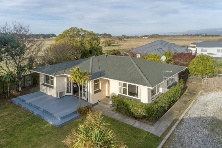 Photo of property in 19 Esk Place, Aranui, Christchurch, 8061