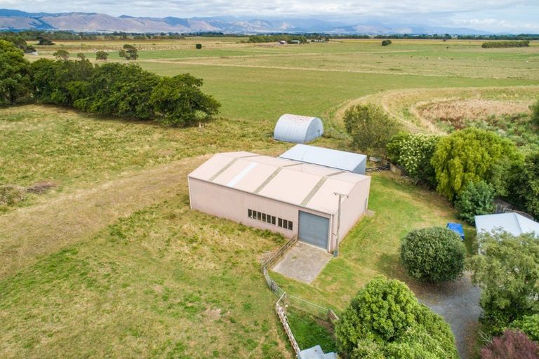 Photo of property in 1216 Rangiotu Road, Tiakitahuna, Palmerston North, 4477