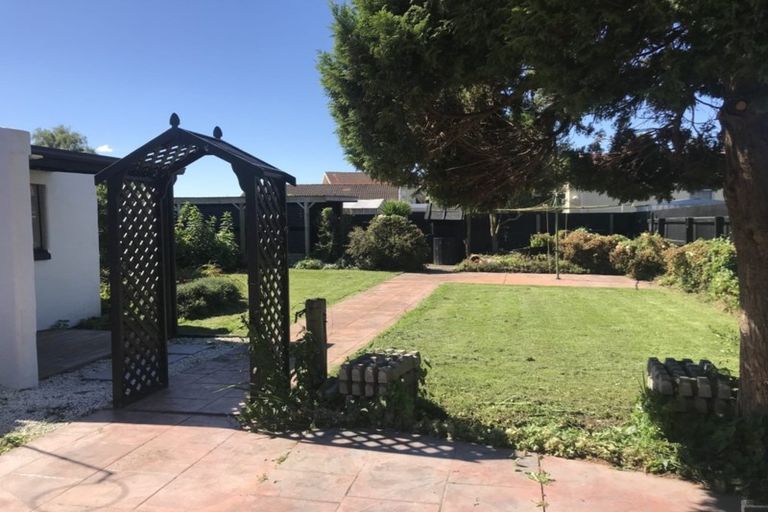 Photo of property in 29 Dacre Street, Linwood, Christchurch, 8062