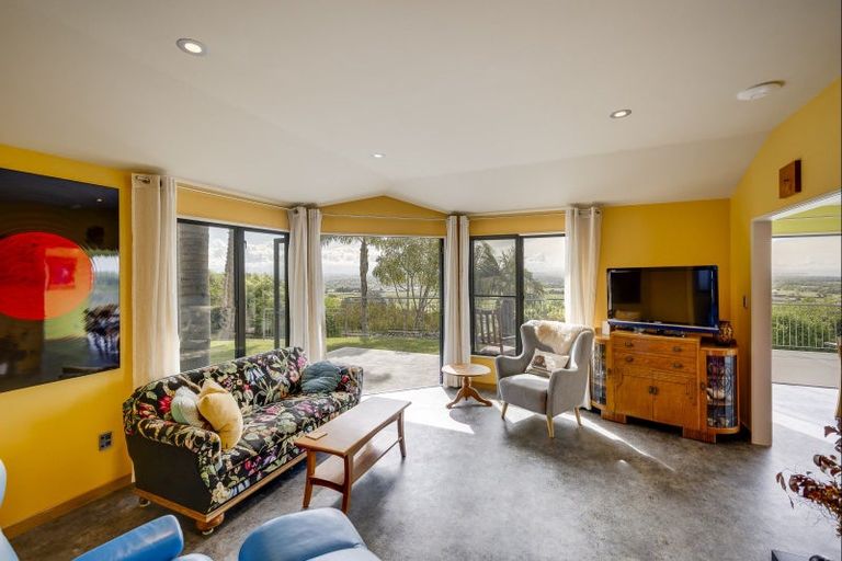 Photo of property in 48 Mclean Road, Havelock North, 4294