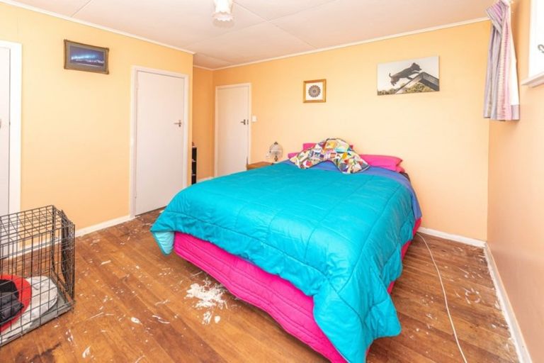 Photo of property in 13 Egmont Street, Castlecliff, Whanganui, 4501