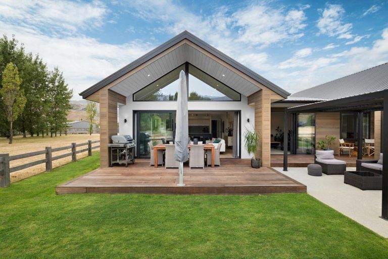 Photo of property in 5d Wakefield Lane, Mount Pisa, Cromwell, 9383