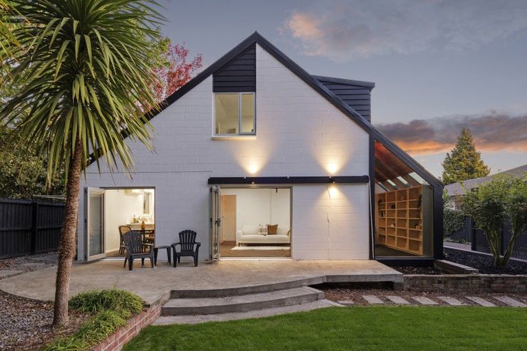 Photo of property in 1/11 Holmcroft Court, Cracroft, Christchurch, 8022