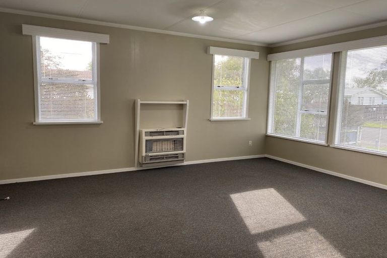 Photo of property in 23 Monowai Place, Westbrook, Palmerston North, 4412