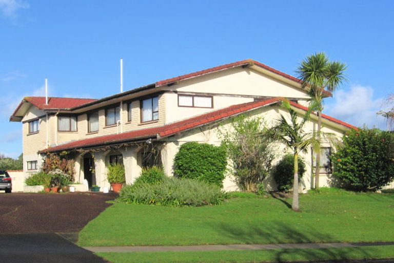 Photo of property in 16 Bramley Drive, Farm Cove, Auckland, 2012