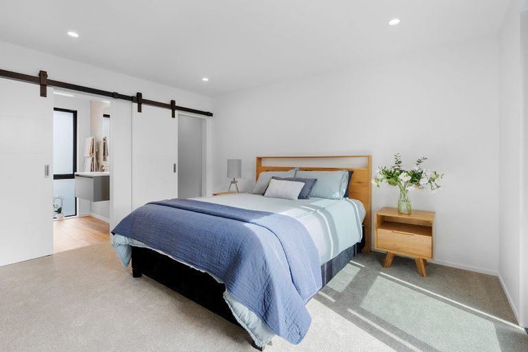 Photo of property in 7 Tapley Close, Halfway Bush, 9010