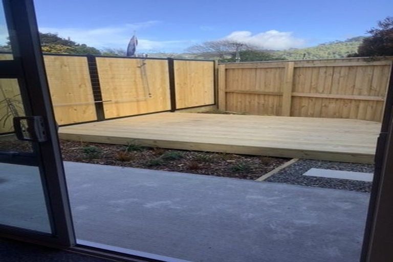 Photo of property in 27 Mcgrath Way, Taita, Lower Hutt, 5011