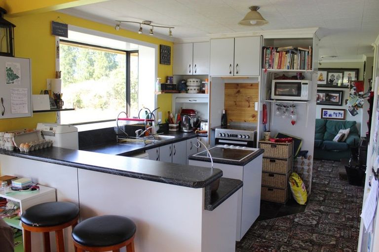 Photo of property in 92 Whitcombe Valley Road, Kokatahi, Hokitika, 7881