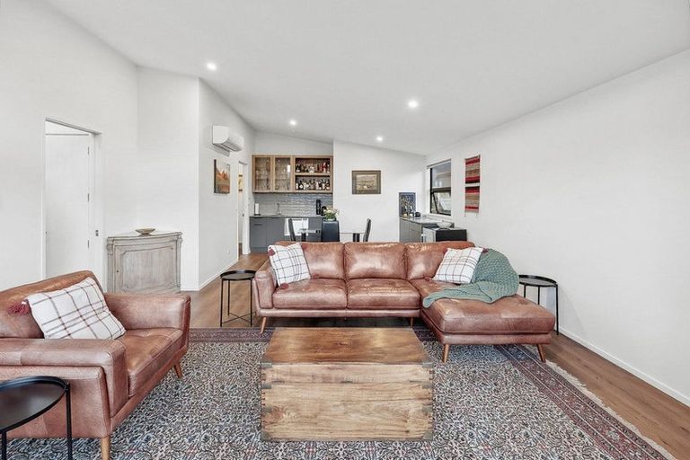 Photo of property in 9 Mcneil Crescent, Wanaka, 9305