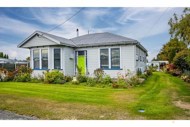 Photo of property in 32 Augustine Street, Waimate, 7924