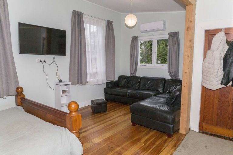 Photo of property in 36 Gordon Street, Dannevirke, 4930