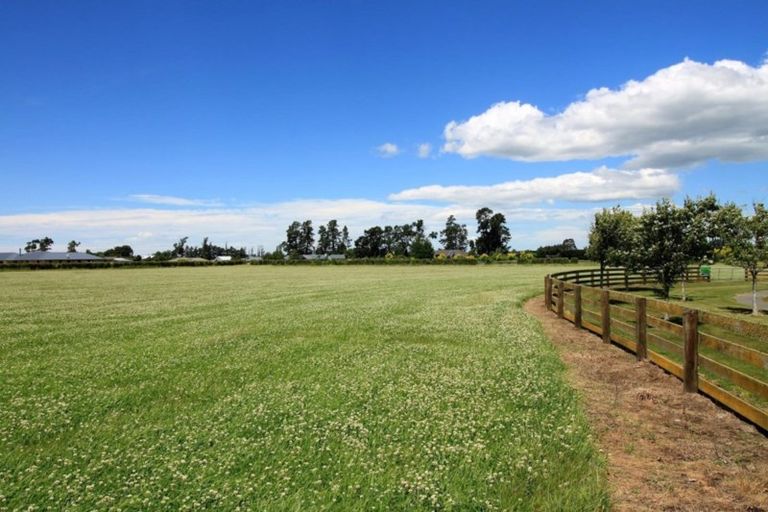 Photo of property in 17 Mulholland Drive, Darfield, 7571