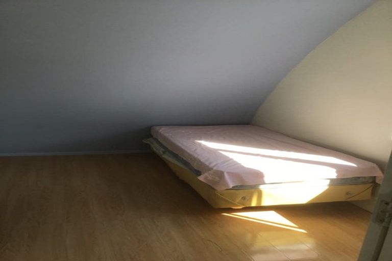 Photo of property in 139 Don Buck Road, Massey, Auckland, 0614