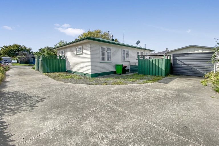 Photo of property in 16 Menin Road, Onekawa, Napier, 4110