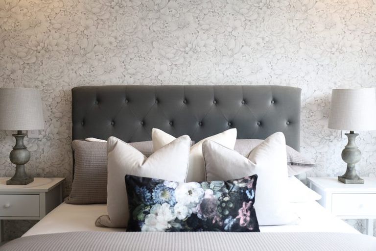 Photo of property in 14 Samuel Place, Terrace End, Palmerston North, 4410