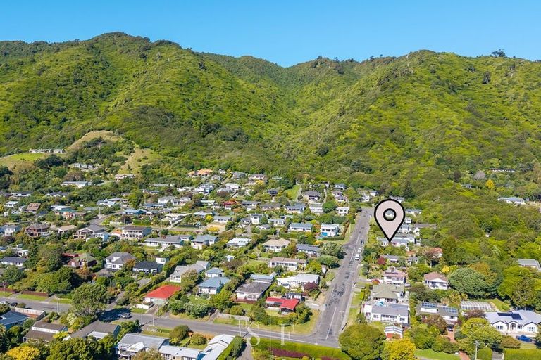 Photo of property in 14 Kereru Street, Waikanae, 5036