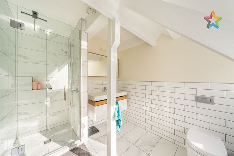 Photo of property in 12 Korimako Road, Days Bay, Lower Hutt, 5013